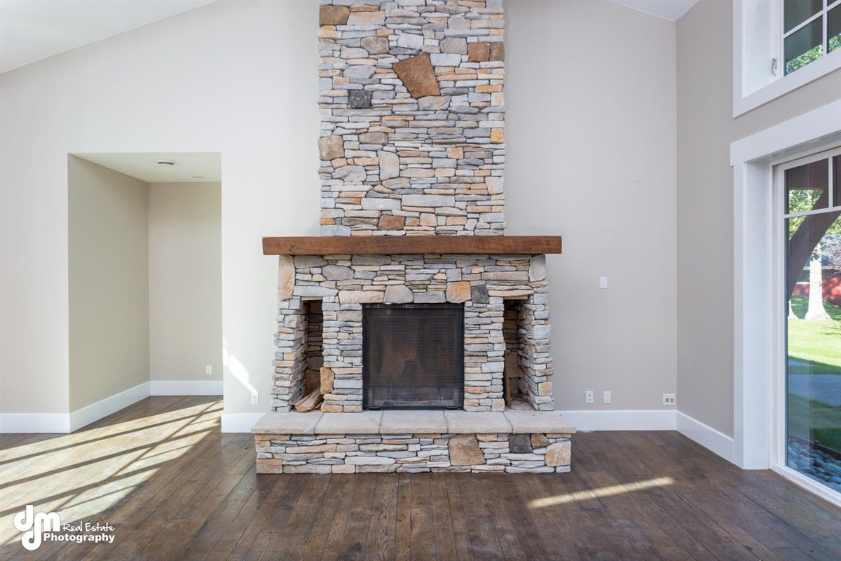 Fireplace with cultured stone