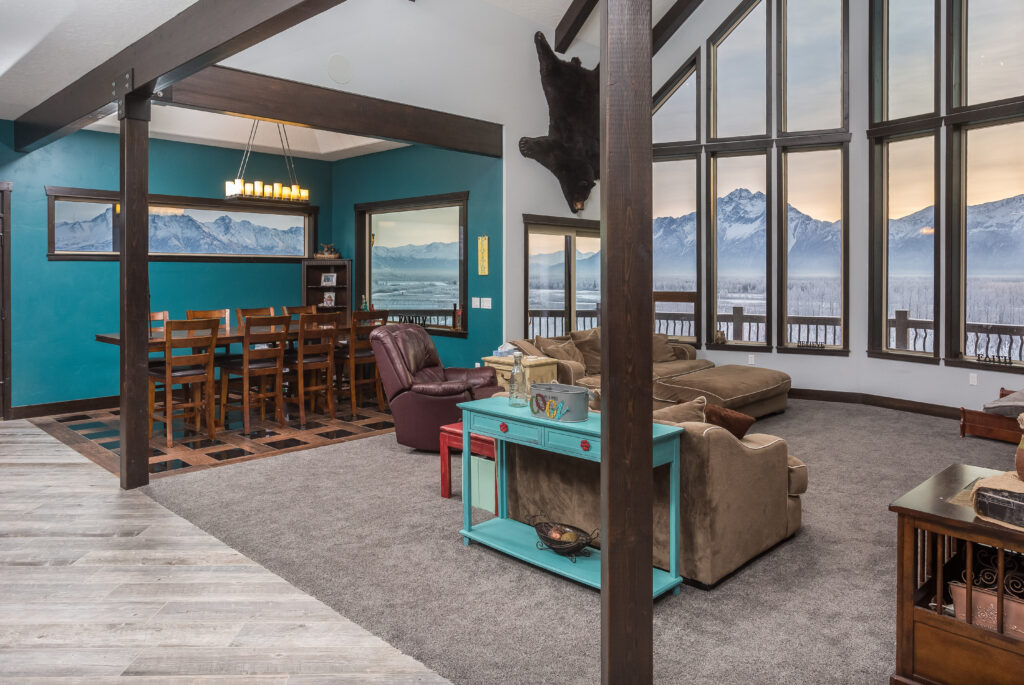 Large living room with mountain views